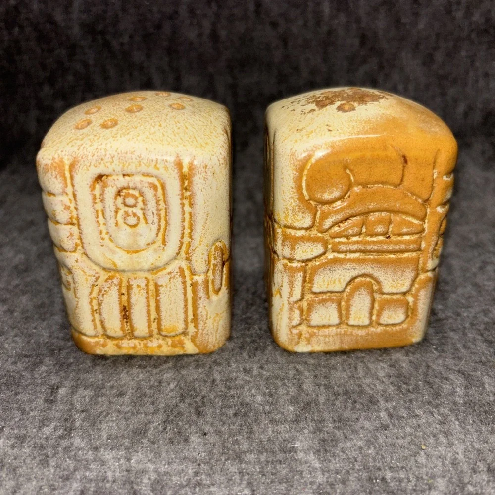 Vintage FRANKOMA Mayan Aztec Prairie Brown Tan Salt & Pepper‎ MCM No Corks 2.5